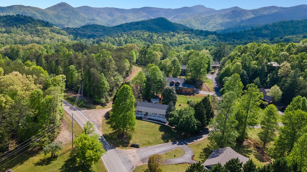 415228 Hiawassee Residential