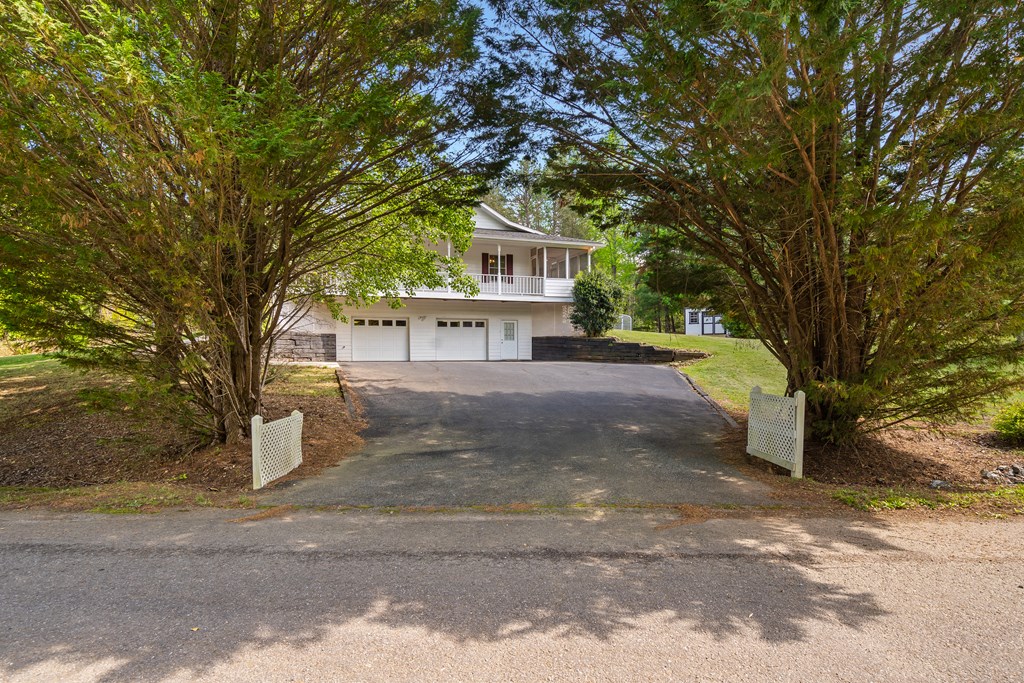 415228 Hiawassee Residential