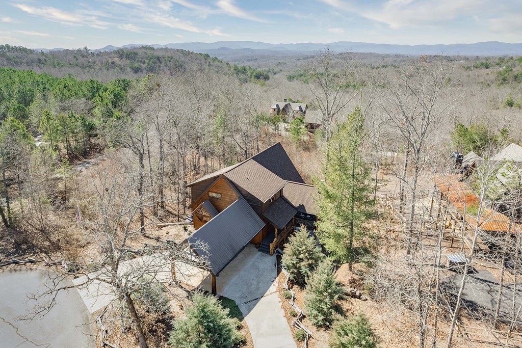 415243 Mineral Bluff Residential