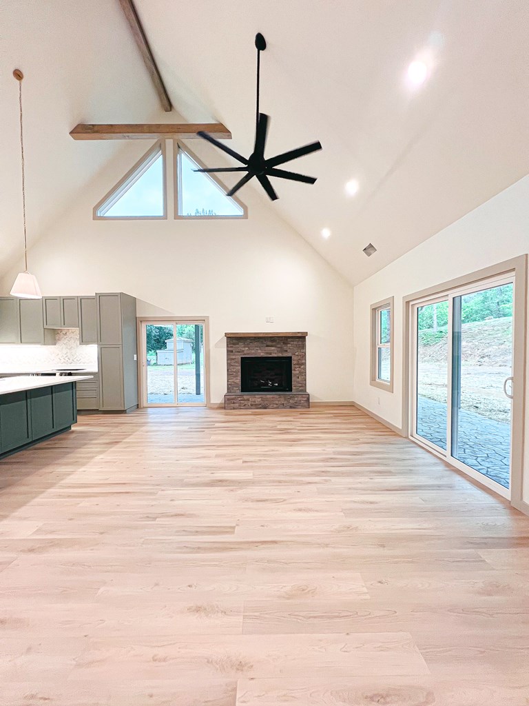415244 Ellijay Residential