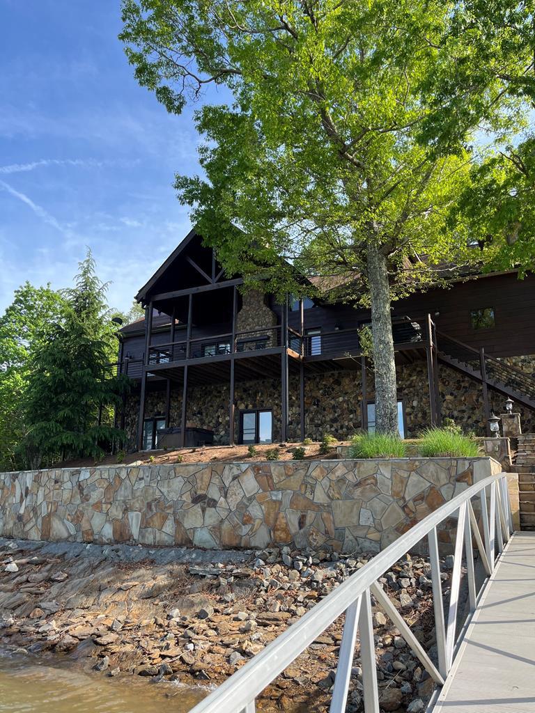 415254 Blairsville Residential