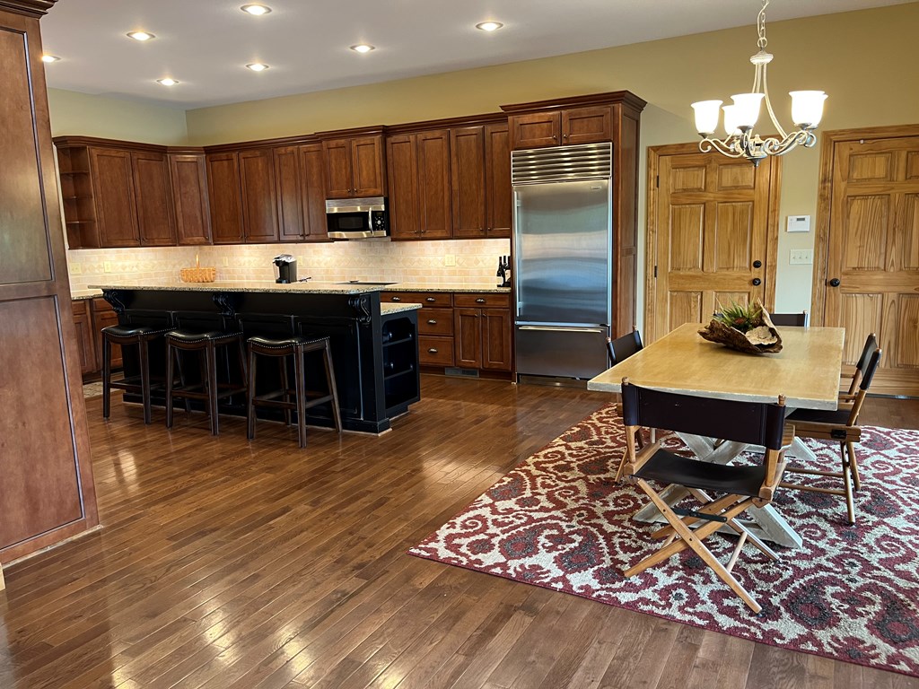 415254 Blairsville Residential