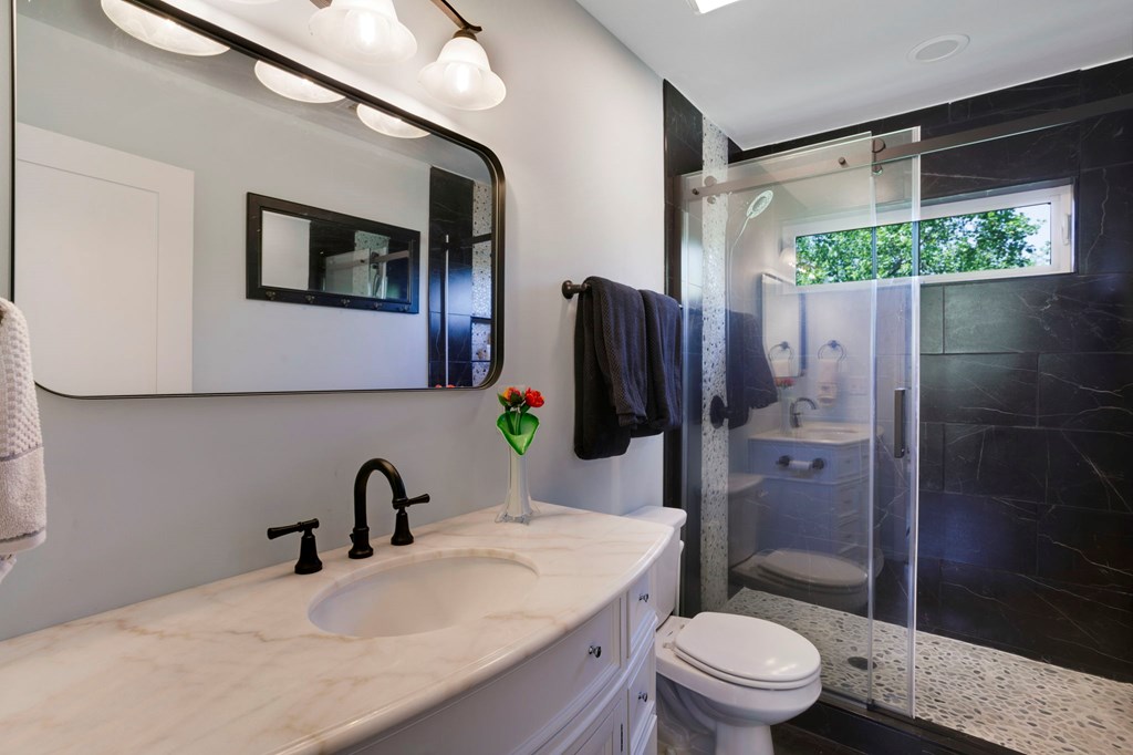 415255 Hiawassee Residential