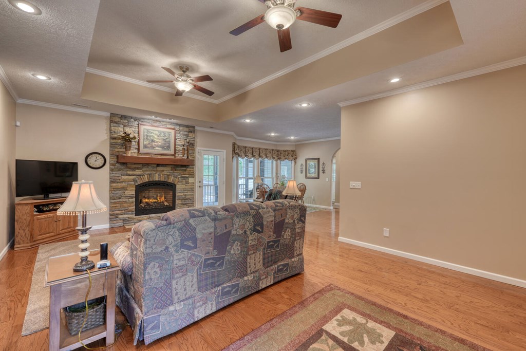 415256 Hiawassee Residential