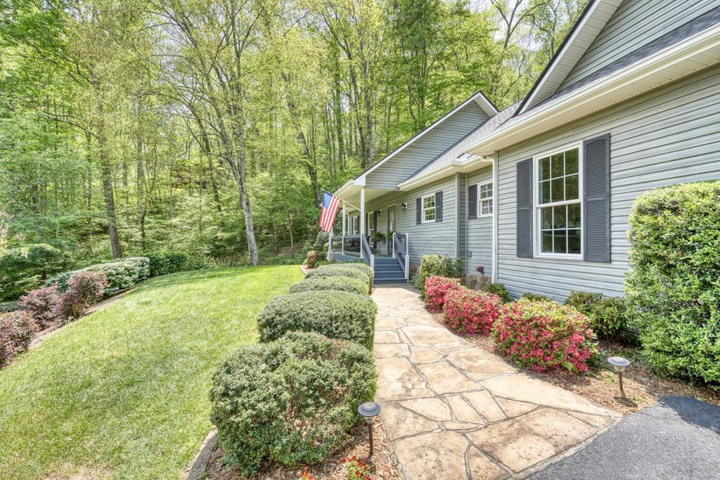 415256 Hiawassee Residential