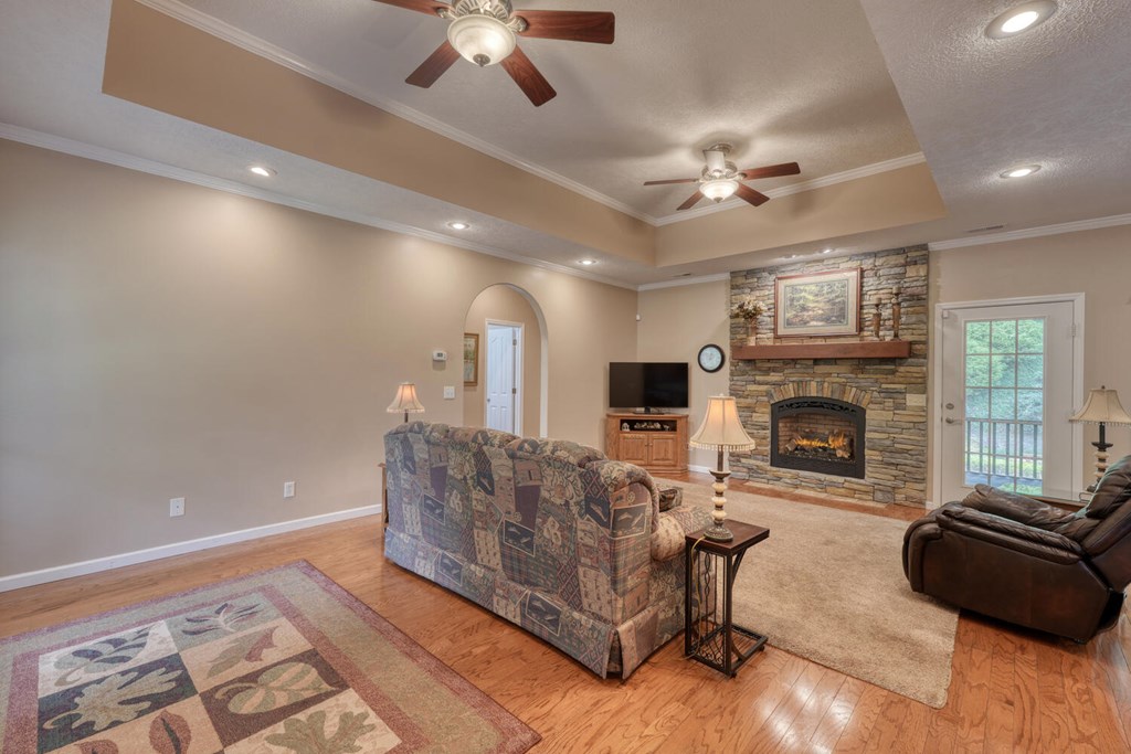 415256 Hiawassee Residential
