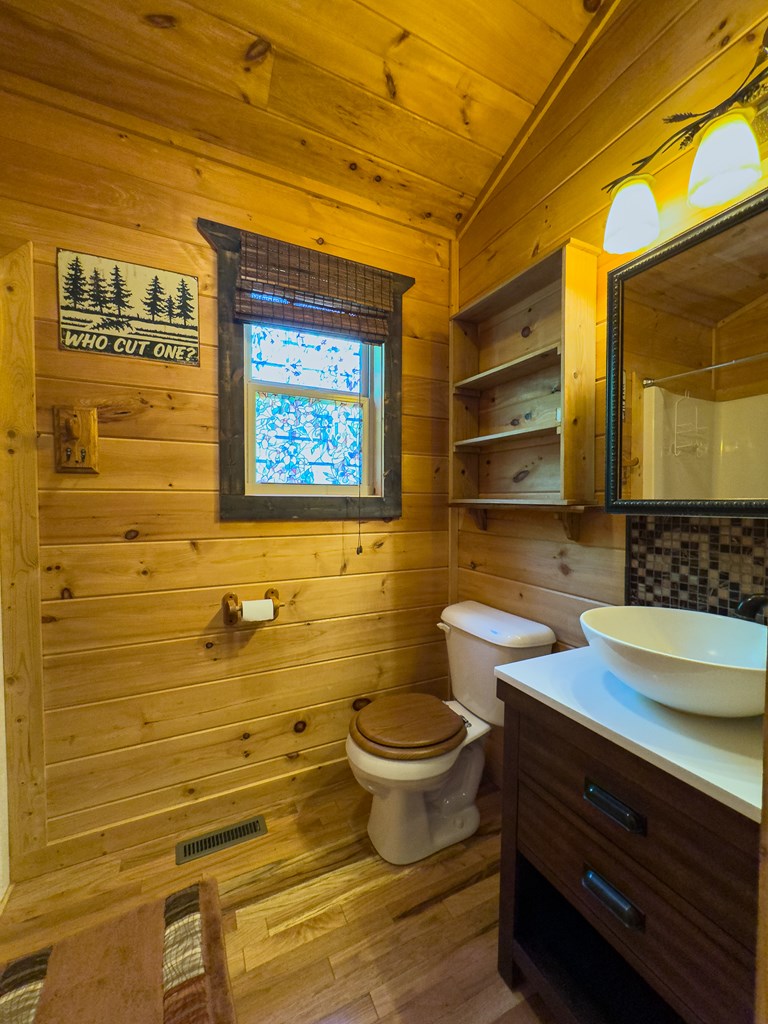 415258 Murphy Residential