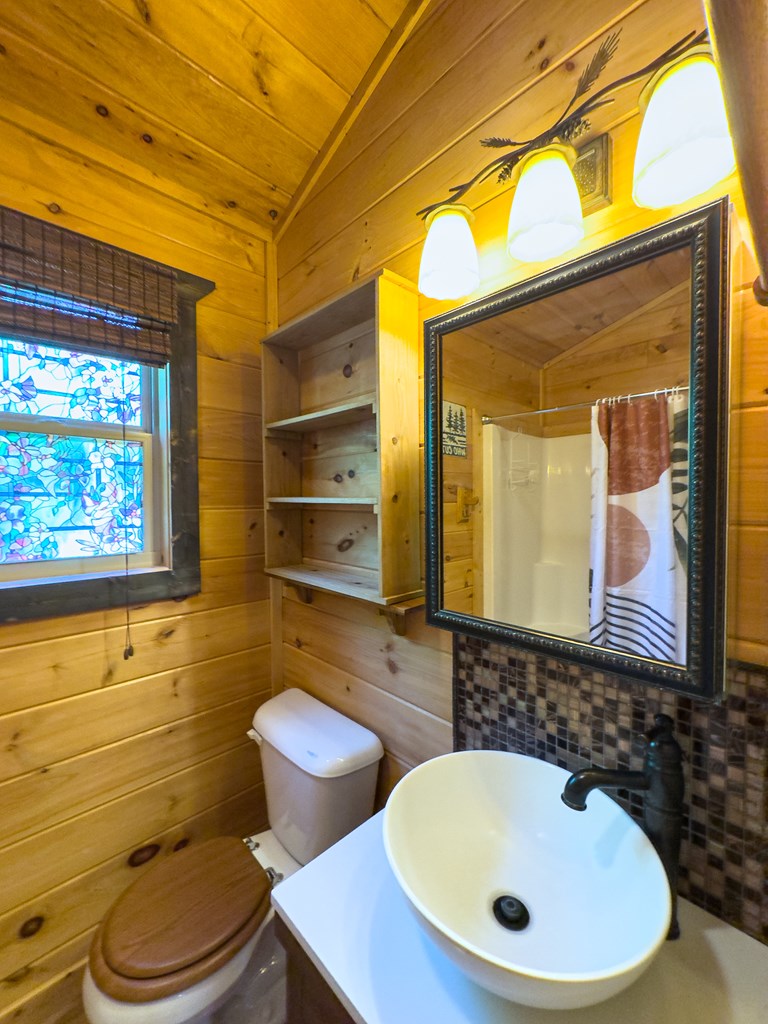 415258 Murphy Residential
