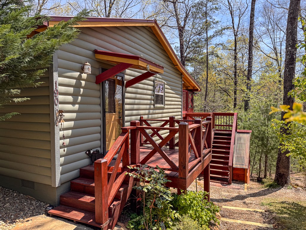 415258 Murphy Residential