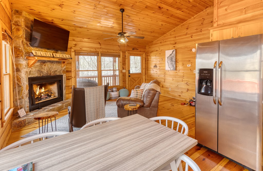 415267 Cherry Log Residential