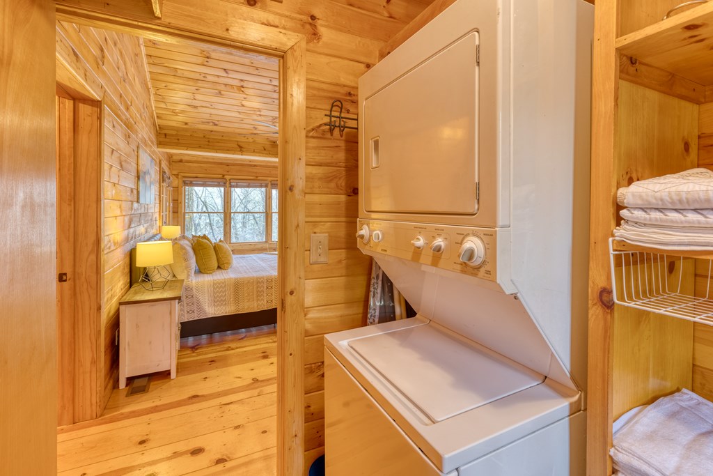 415267 Cherry Log Residential