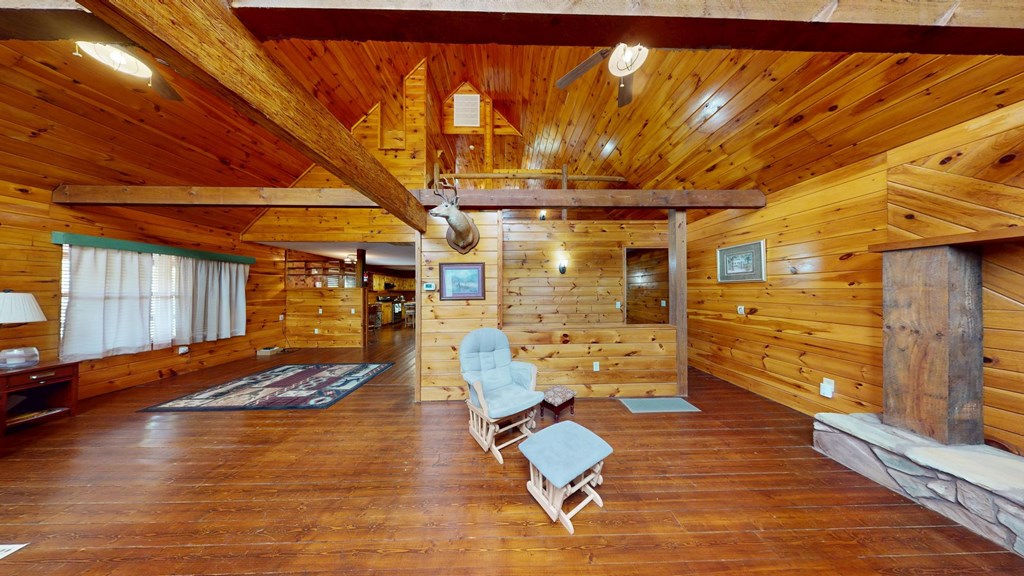 415270 Young Harris Residential