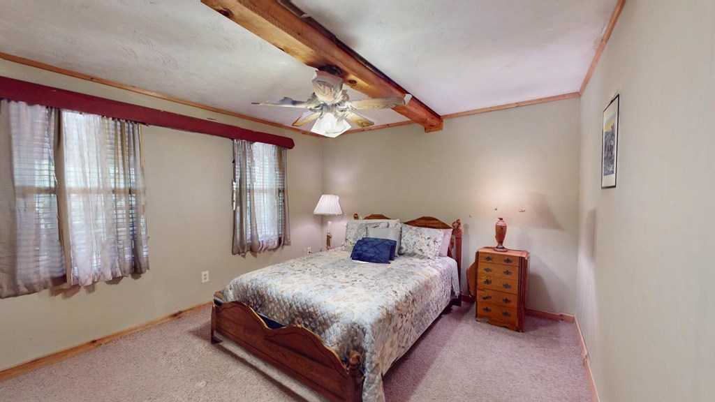 415270 Young Harris Residential