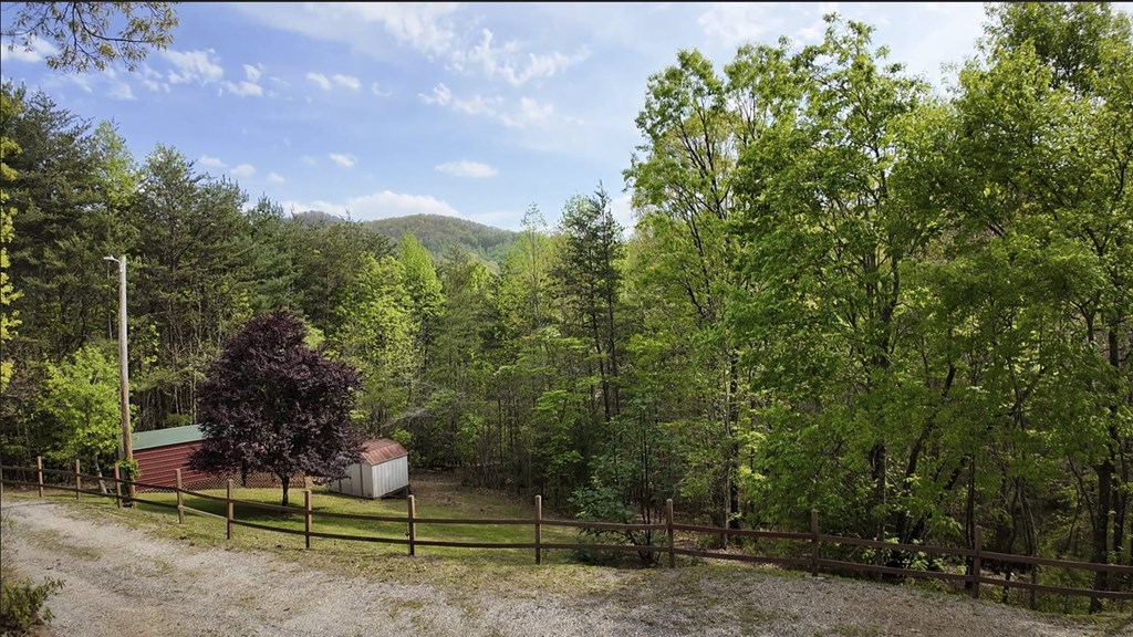 415270 Young Harris Residential