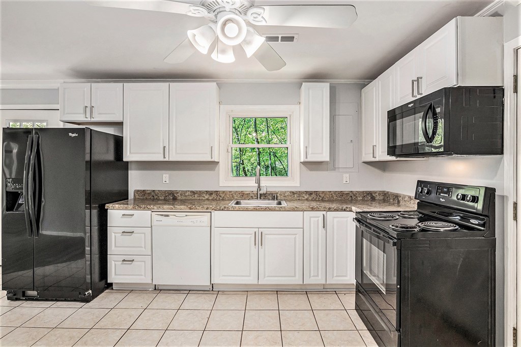 415271 Hiawassee Residential