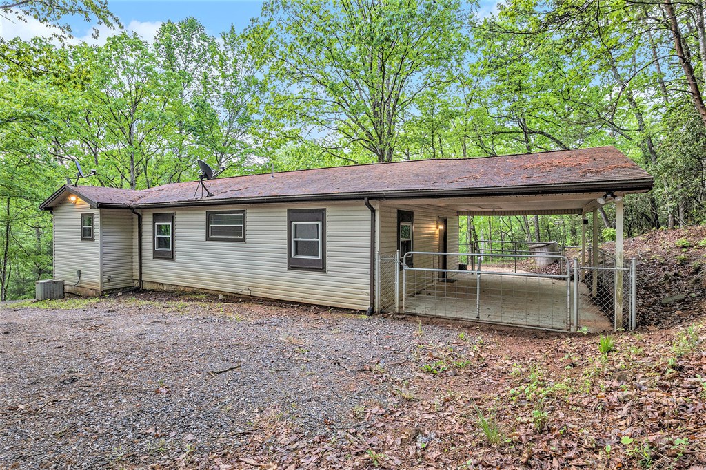 415271 Hiawassee Residential