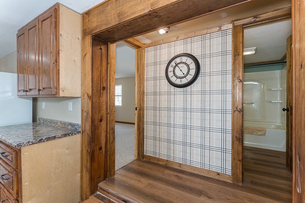415275 Murphy Residential