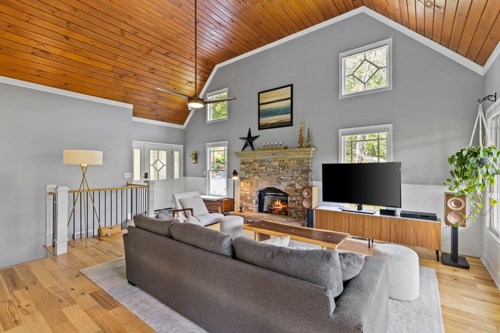 415276 Hiawassee Residential