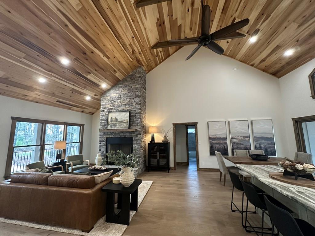415279 Morganton Residential