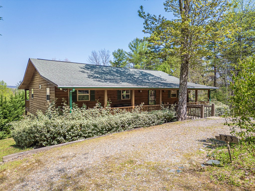 415281 Murphy Residential