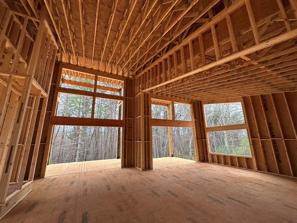 415283 Morganton Residential