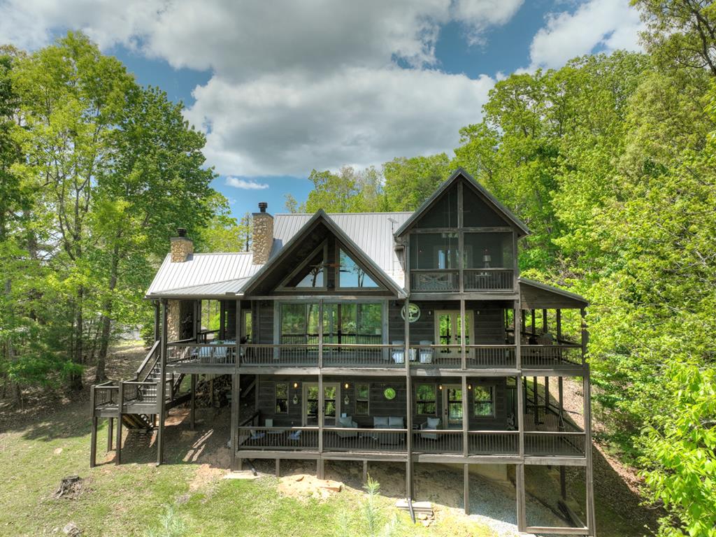 415284 Blue Ridge 