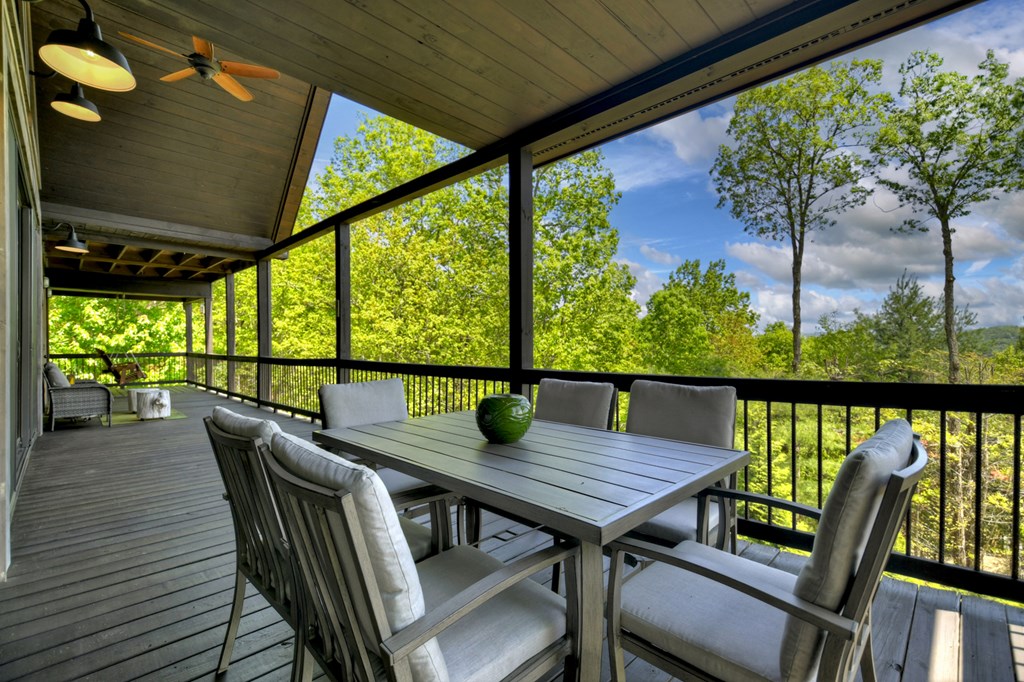 415284 Blue Ridge Residential