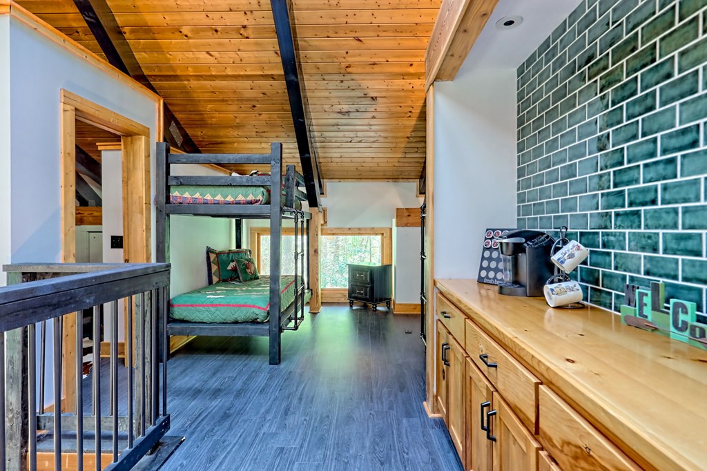 415292 Blairsville Residential