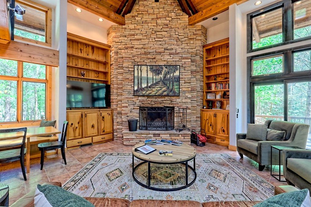 415292 Blairsville Residential