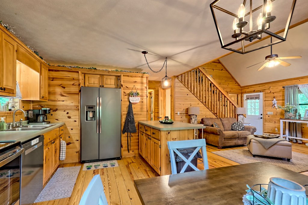 415294 Blairsville Residential