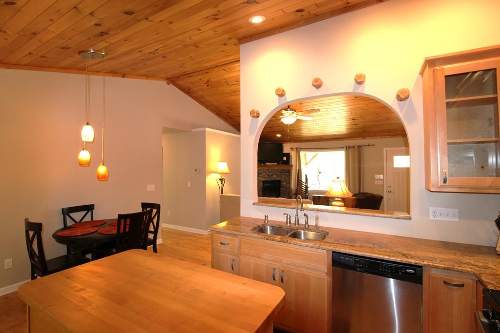 415299 Murphy Residential