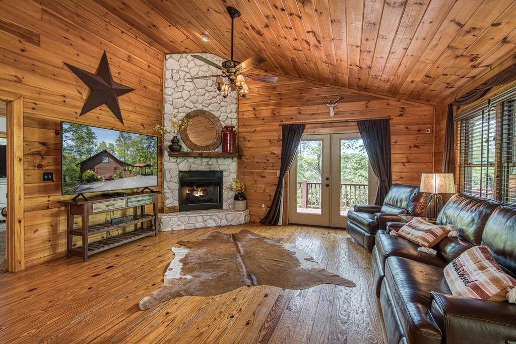 415300 Murphy Residential