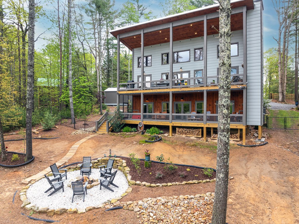 415302 Blue Ridge Residential