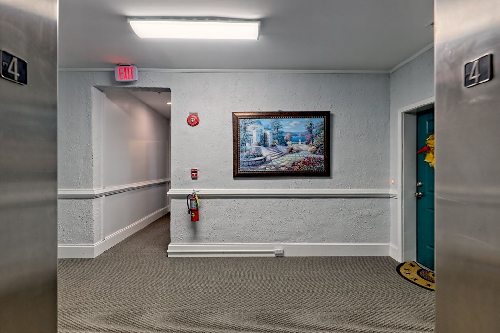415303 Hiawassee Condominium