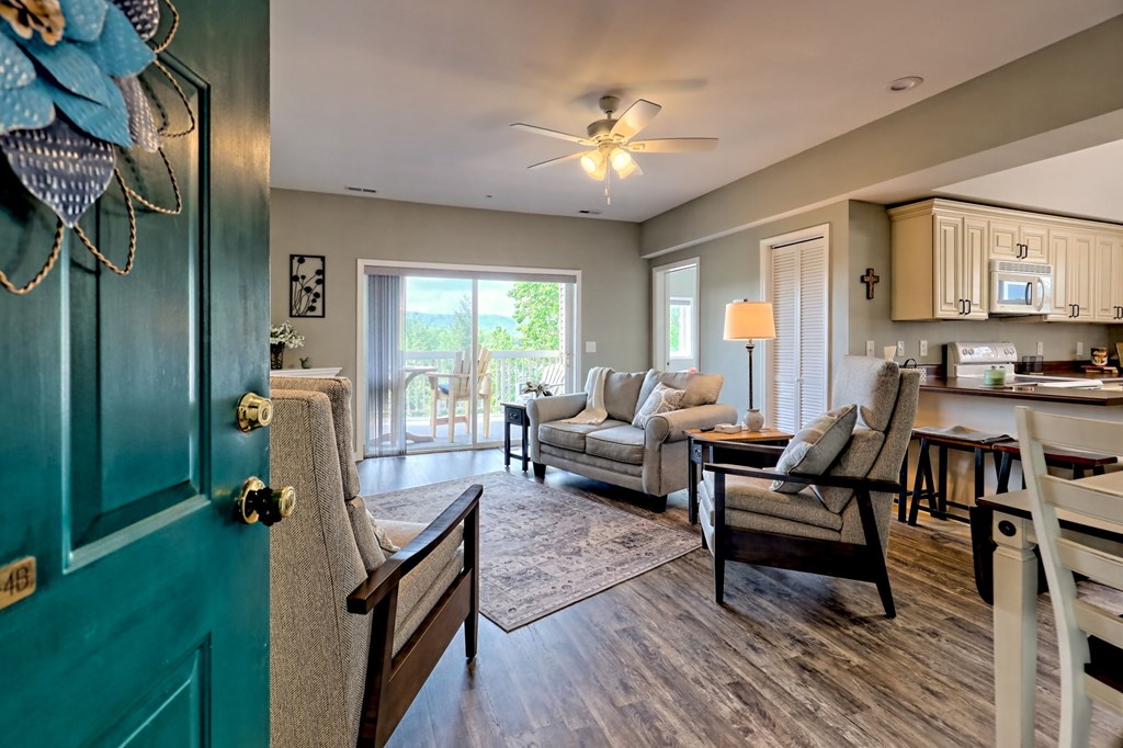 415303 Hiawassee Condominium