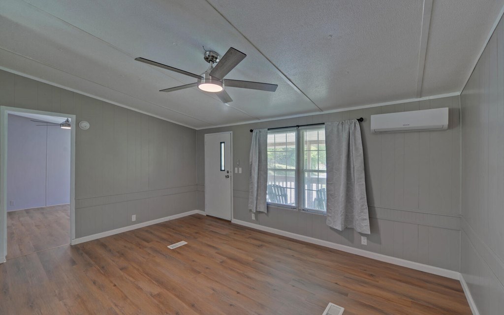 415304 Andrews Residential