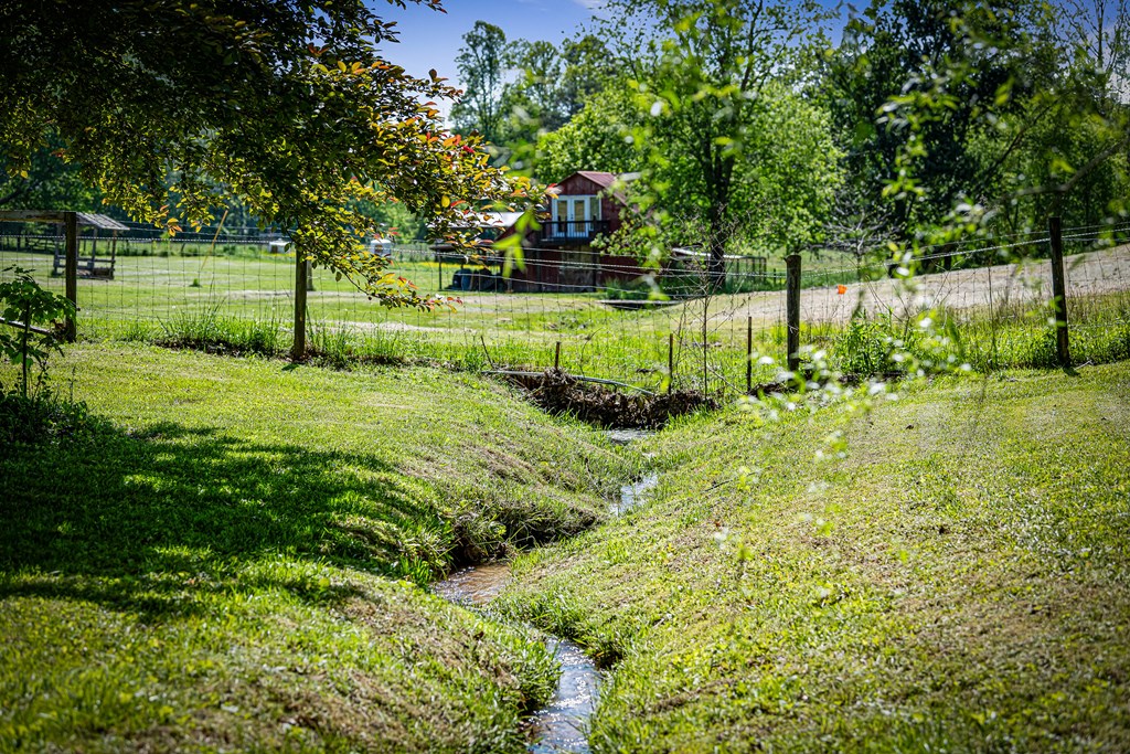 415306 Blairsville Residential