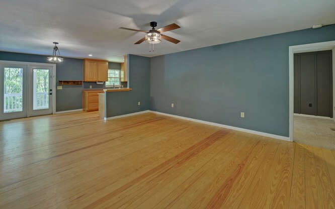 415315 Blairsville Residential