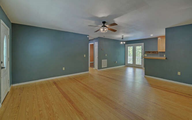 415315 Blairsville Residential