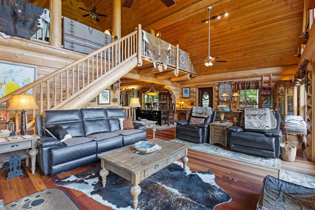 415325 Blue Ridge Residential