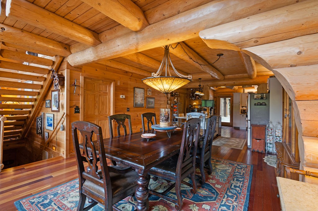 415325 Blue Ridge Residential