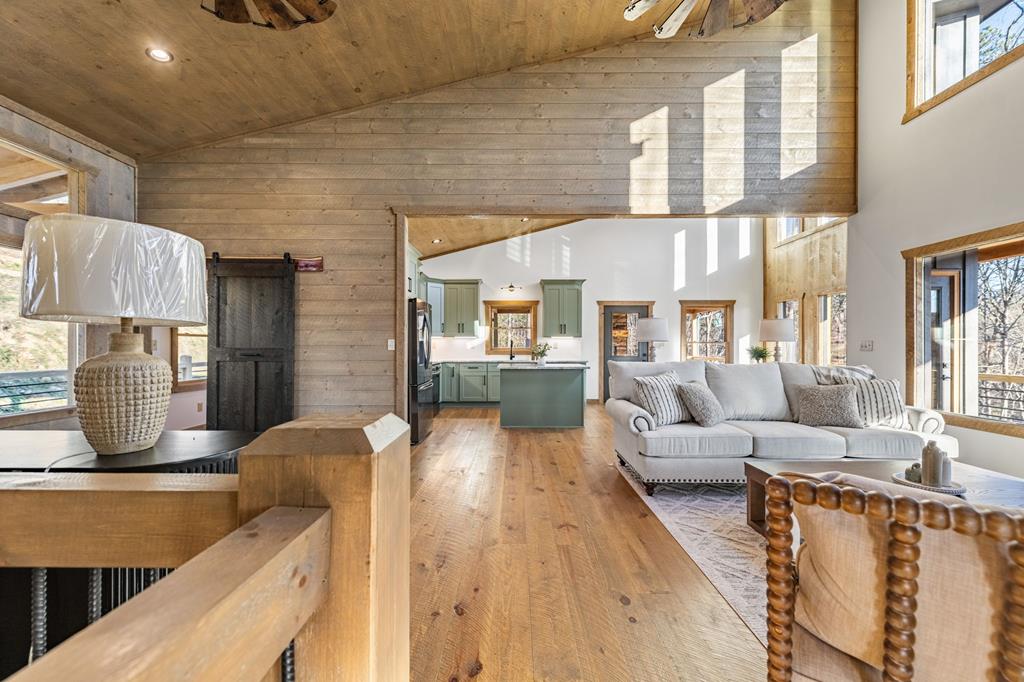 415328 Blue Ridge Residential