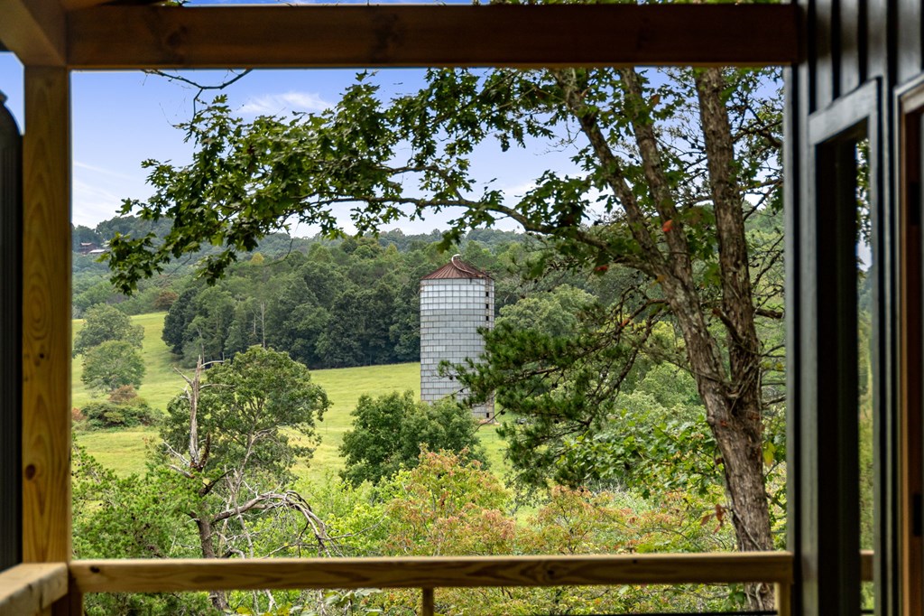 415328 Blue Ridge Residential