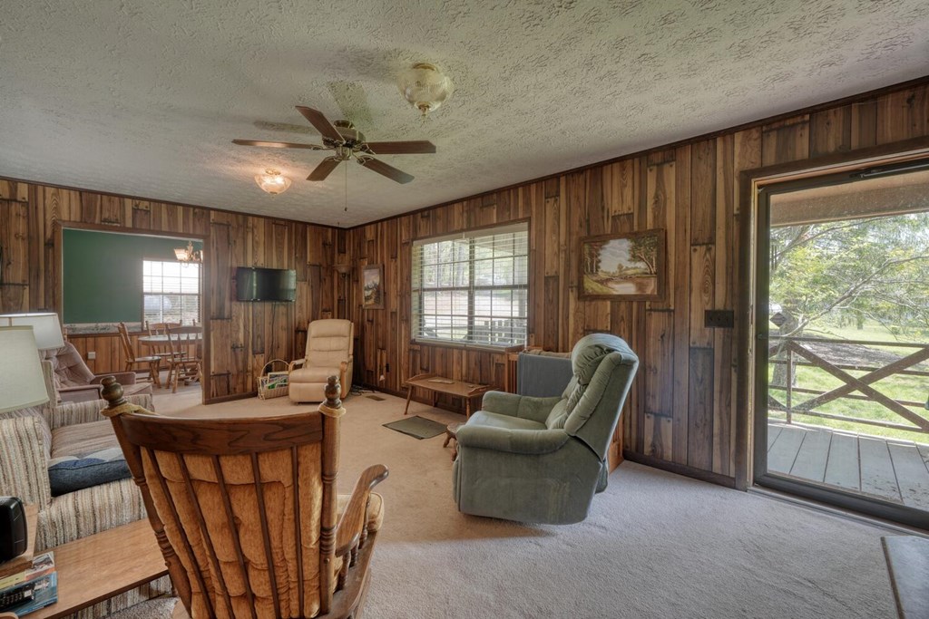 415333 Blairsville Residential