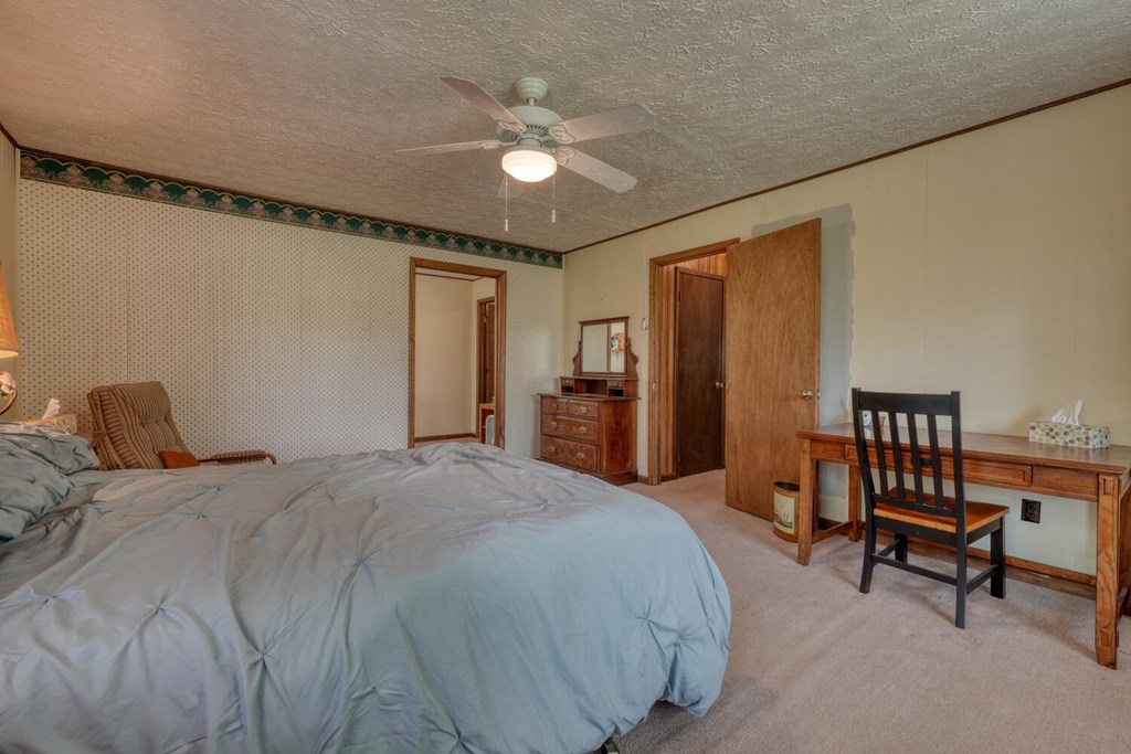 415333 Blairsville Residential