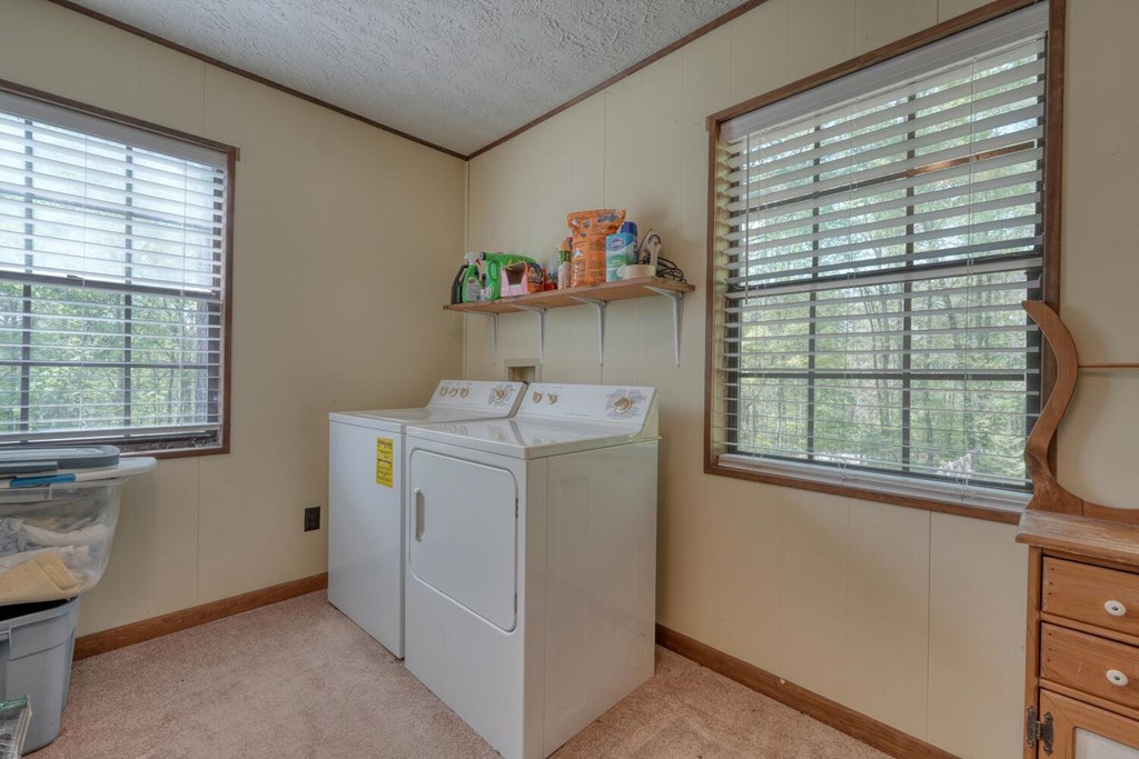 415333 Blairsville Residential