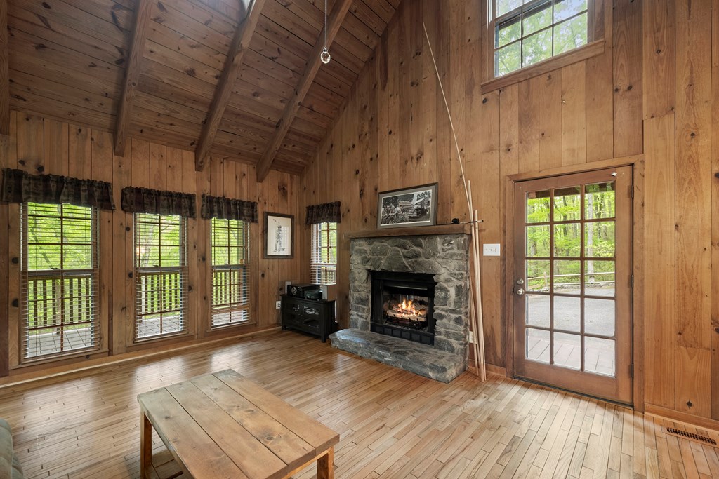 415334 Dahlonega Residential