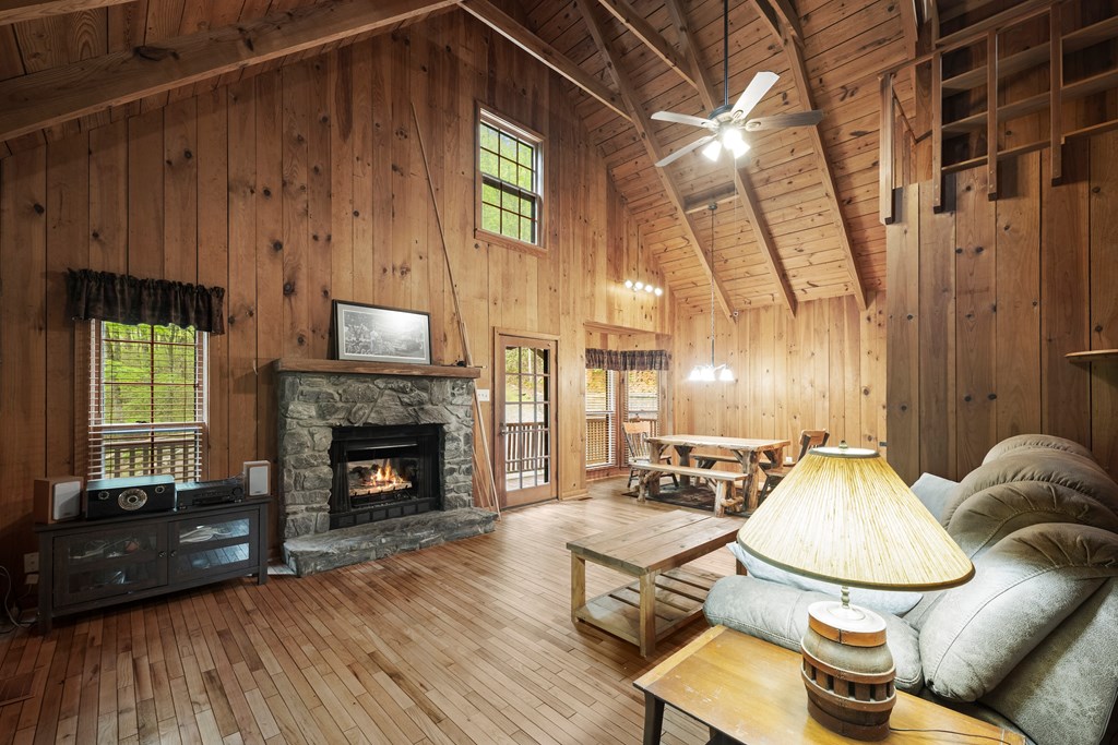 415334 Dahlonega Residential