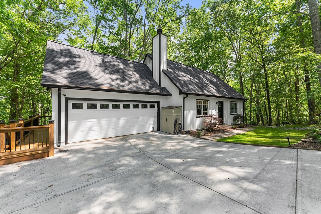415335 Dahlonega Residential