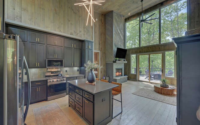 415336 Blairsville Residential